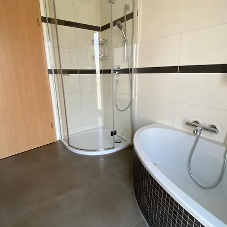 Elviras Apartment Singen  Zimmer foto